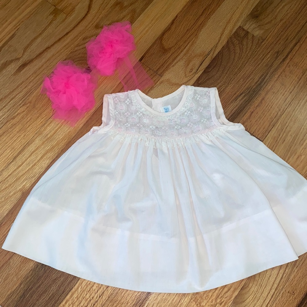 Nannette Vintage Soft pink baby dress Approx 6-9 Mo.